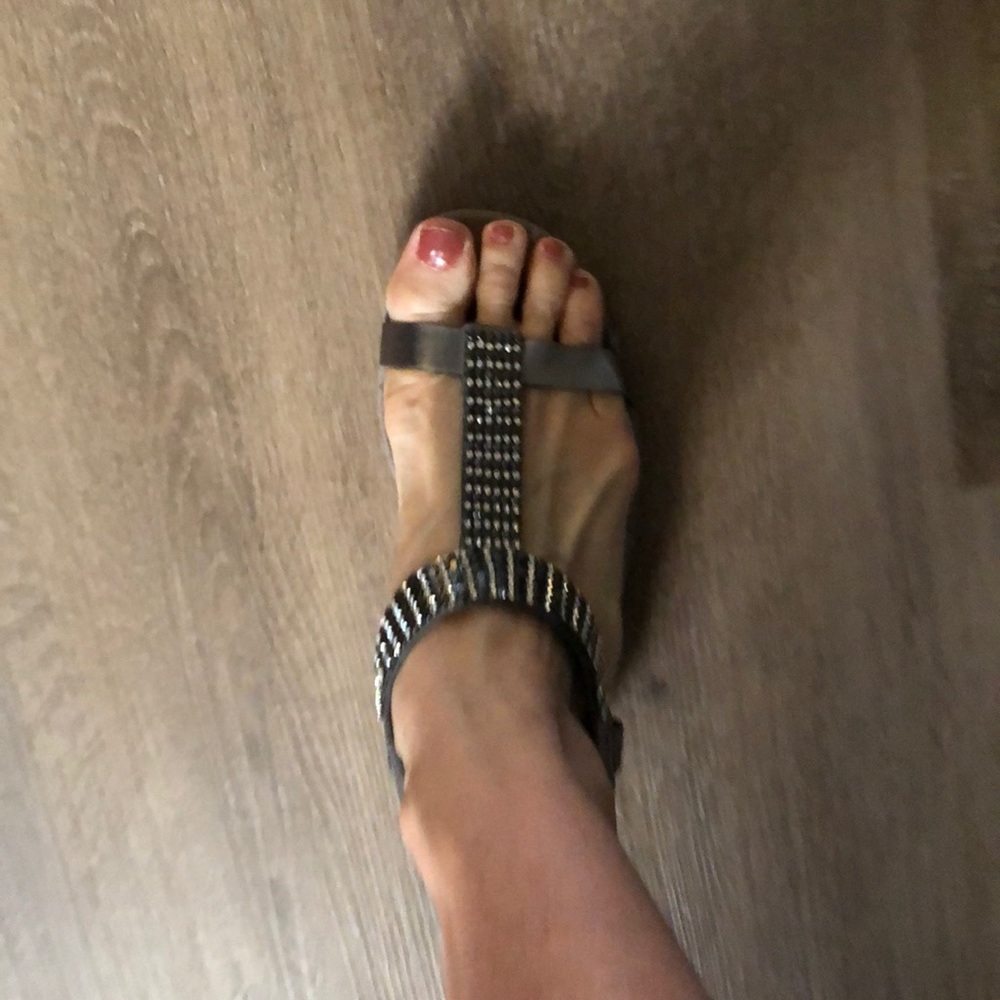 Sandals size 8